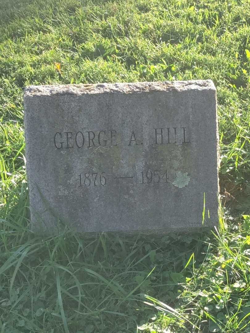 George A. Hill's grave. Photo 3