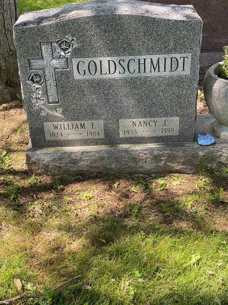 William F. Goldschmidt's grave. Photo 3