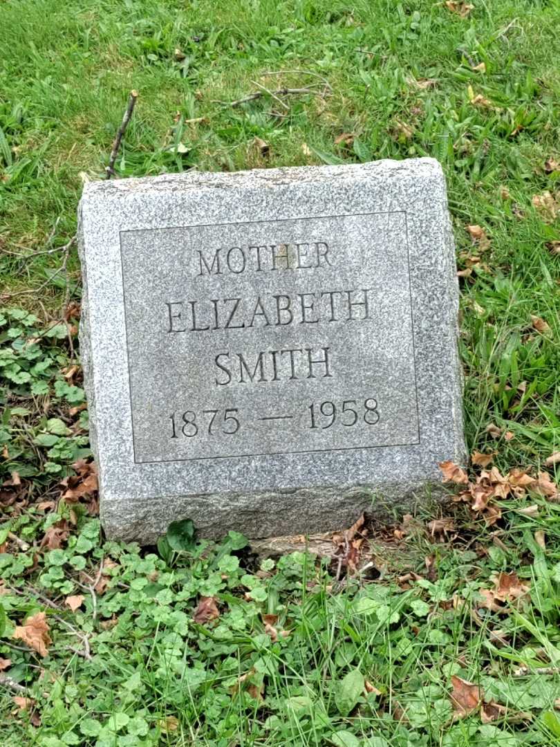 Elizabeth Heineman Smith's grave. Photo 3