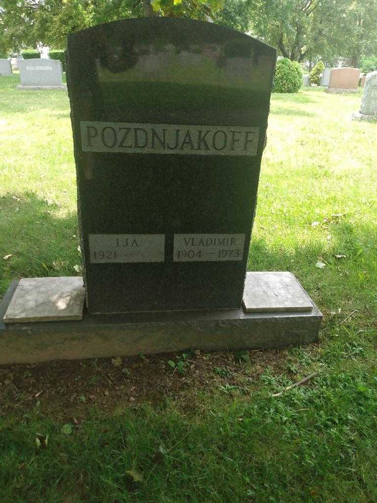 Vladimir Pozdnjakoff's grave. Photo 1