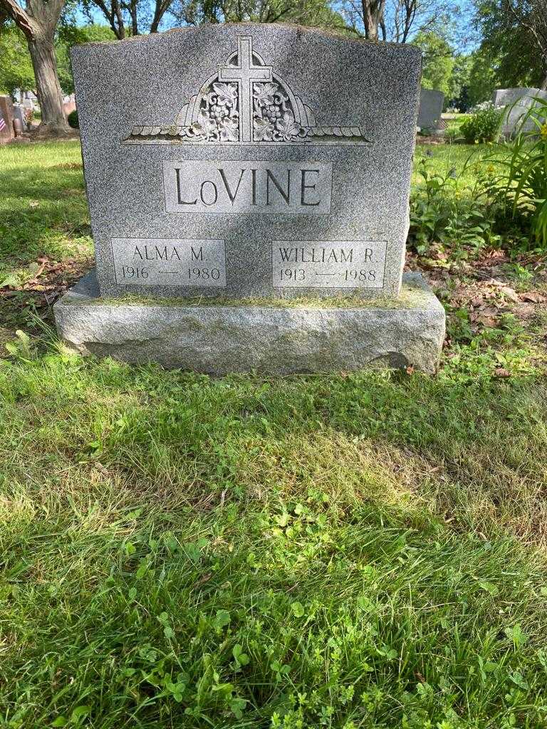 Alma M. LoVine's grave. Photo 2
