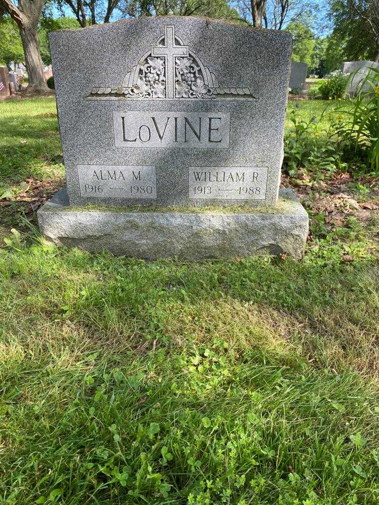 William R. LoVine's grave. Photo 2