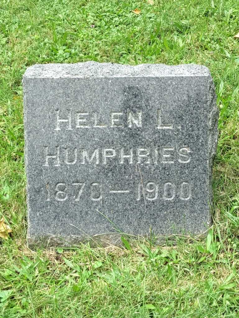 Helen L. Humphries's grave. Photo 3