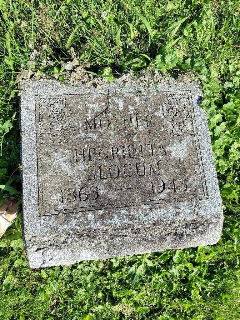 Henrietta Graves Slocum's grave. Photo 3