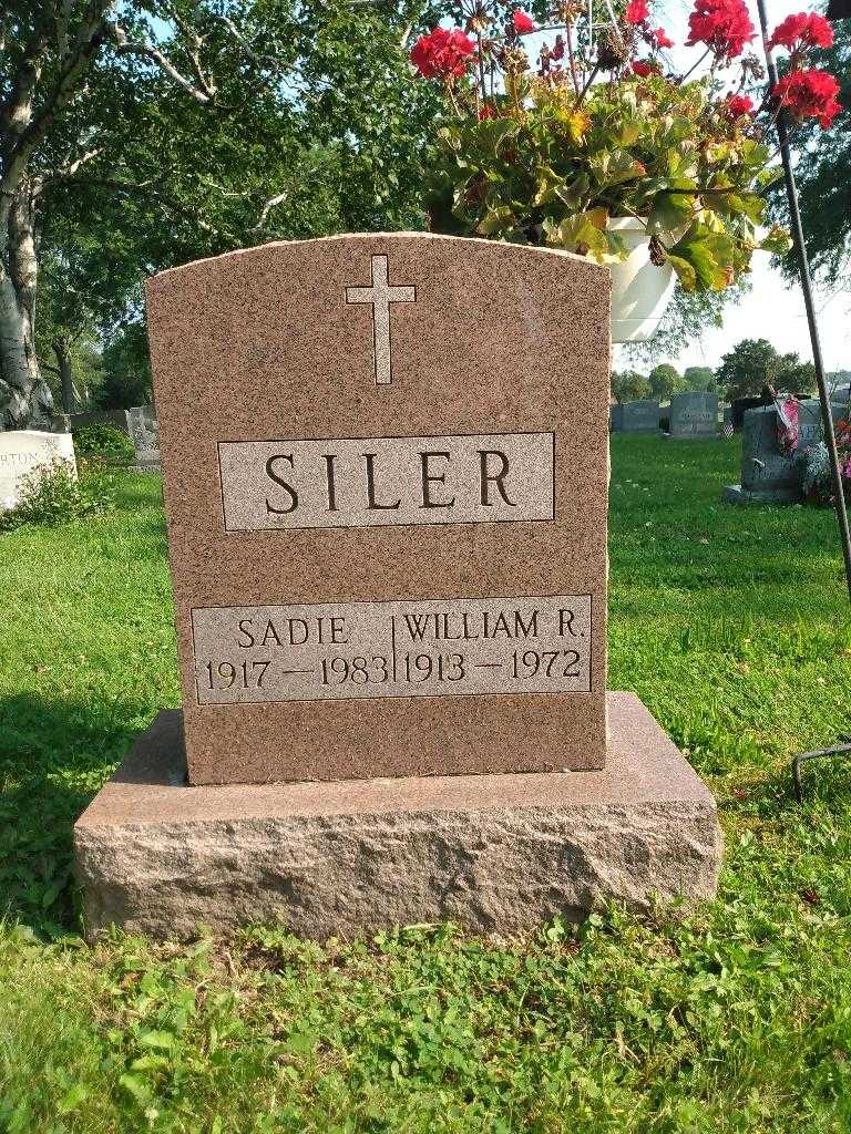 Sadie Siler's grave. Photo 3