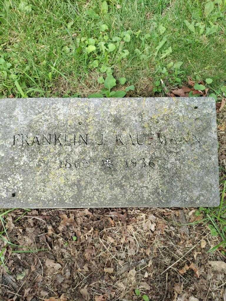 Franklin J. Kaufmann's grave. Photo 3