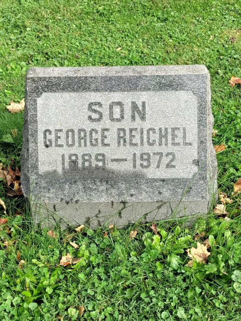 George Reichel's grave. Photo 3