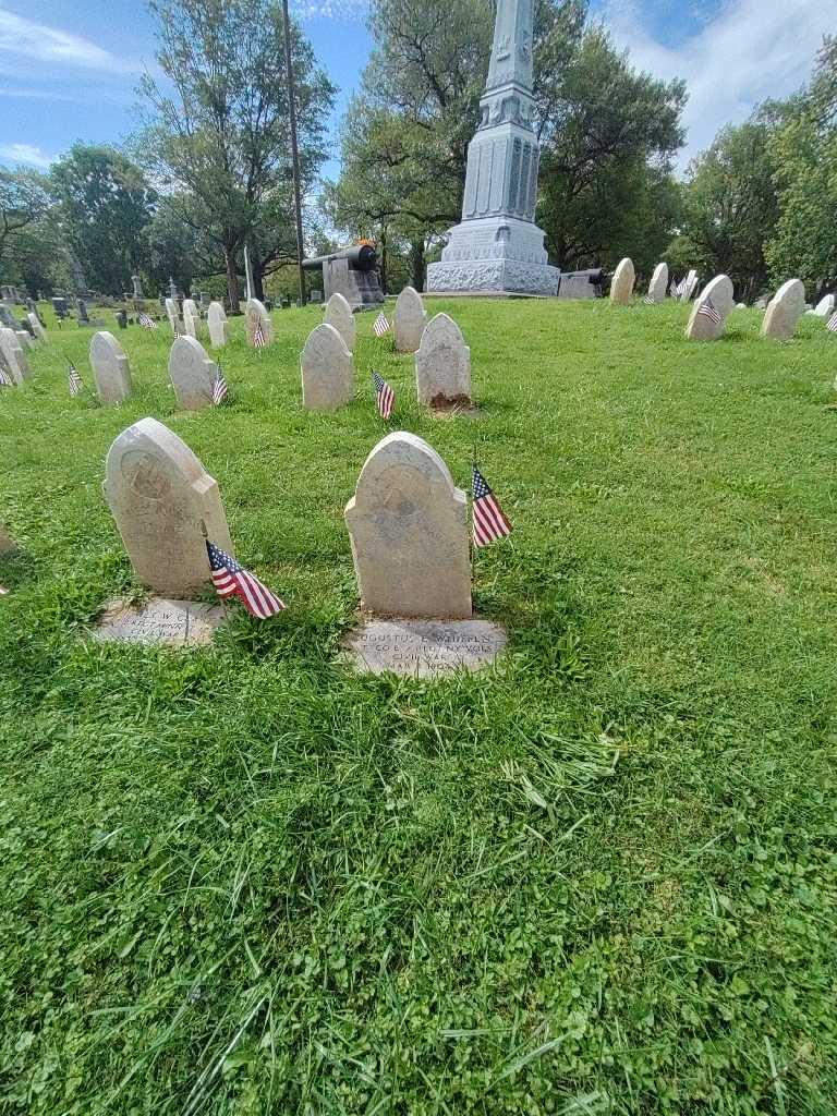 Augustus E. Whiffen's grave. Photo 1