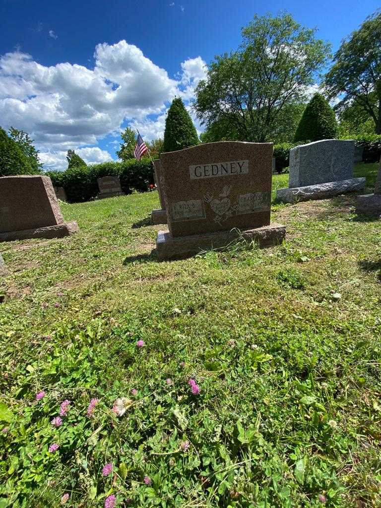 Rita B. Gedney's grave. Photo 1