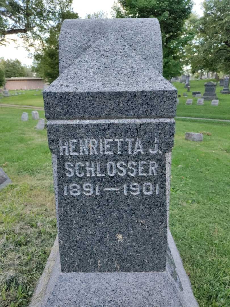 Henrietta J. Schlosser's grave. Photo 3