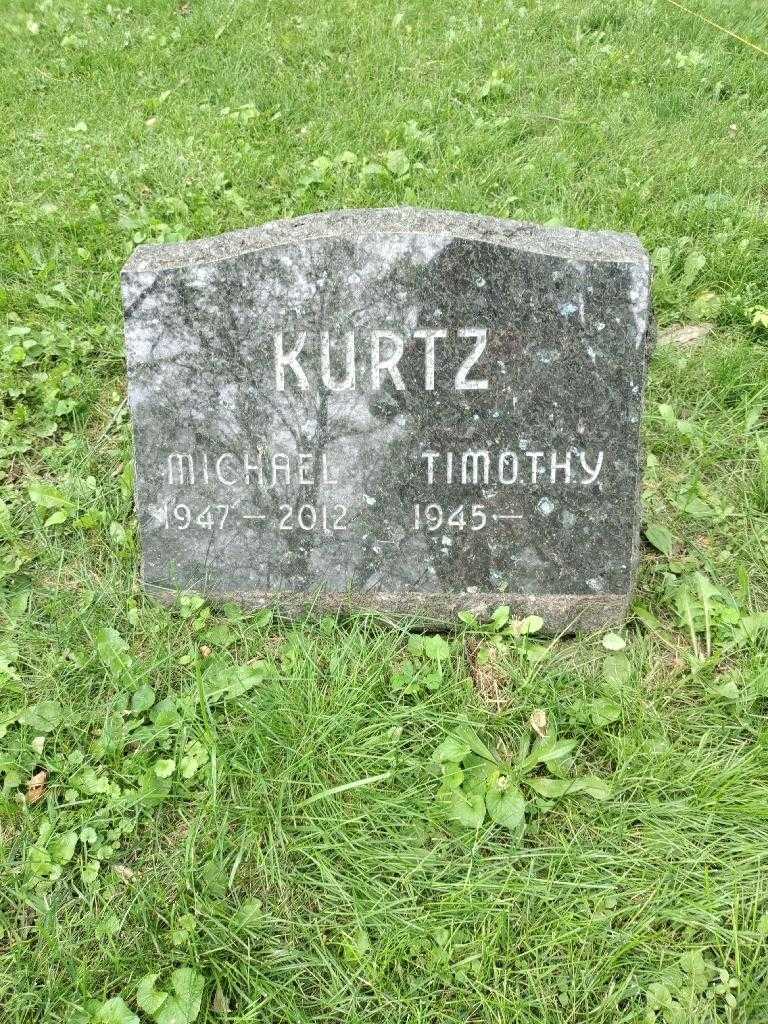Michael Kurtz's grave. Photo 3