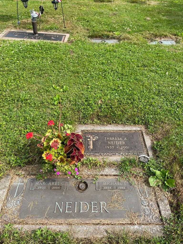 Theresa A. Neider's grave. Photo 2