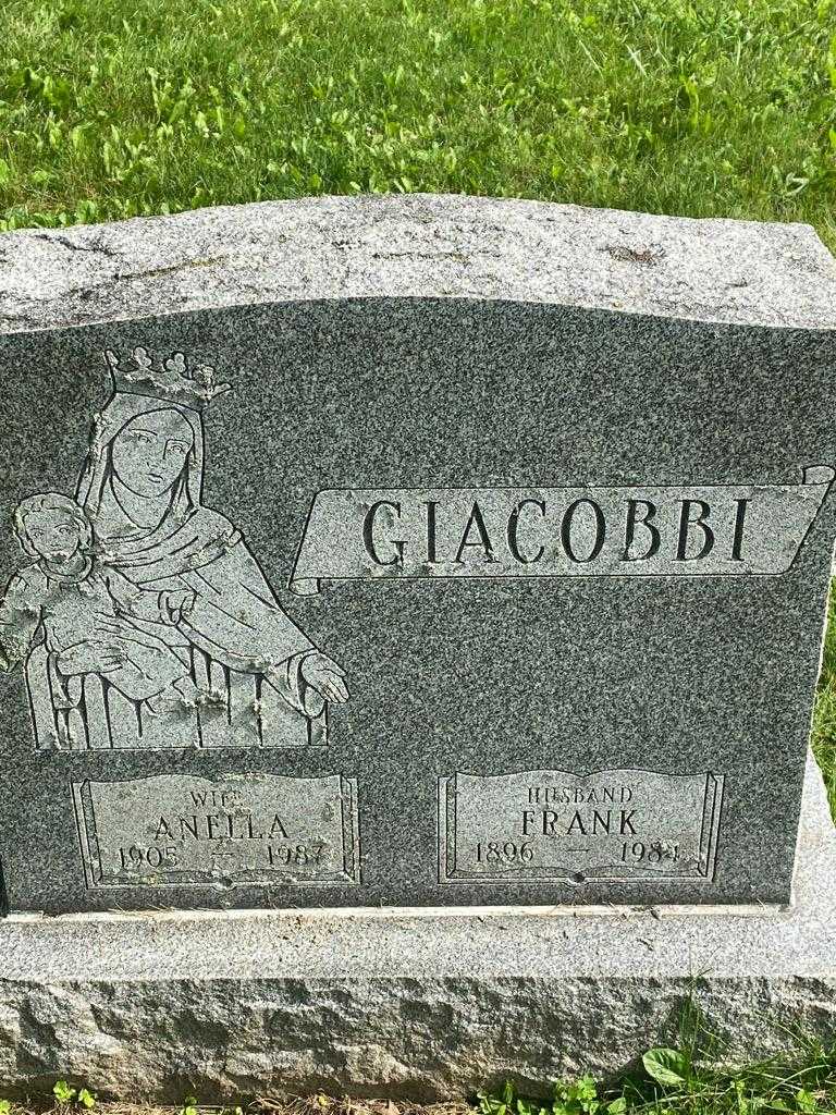 Frank Giacobbi's grave. Photo 1
