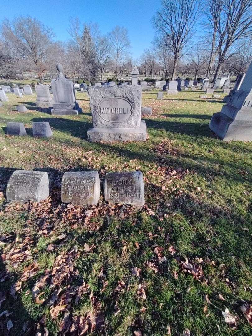 Gabriel Mitchell's grave. Photo 1