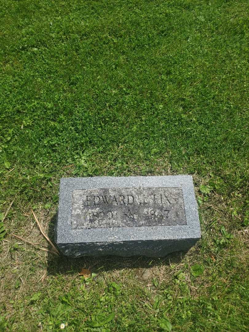 Edward J. Fix's grave. Photo 3