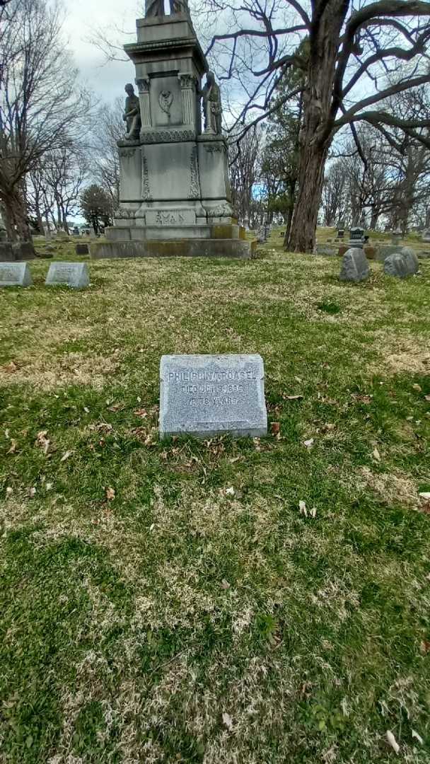 Philippina Roasel's grave. Photo 15