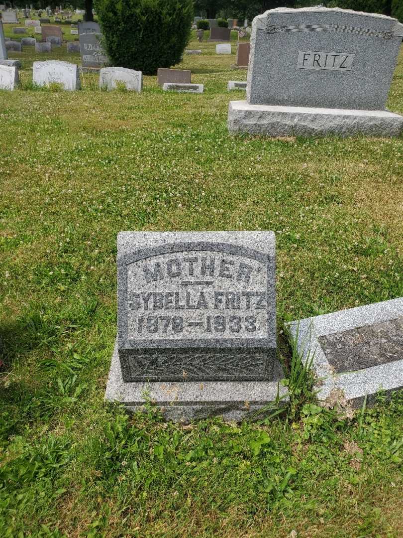Sybella M. Fritz's grave. Photo 8