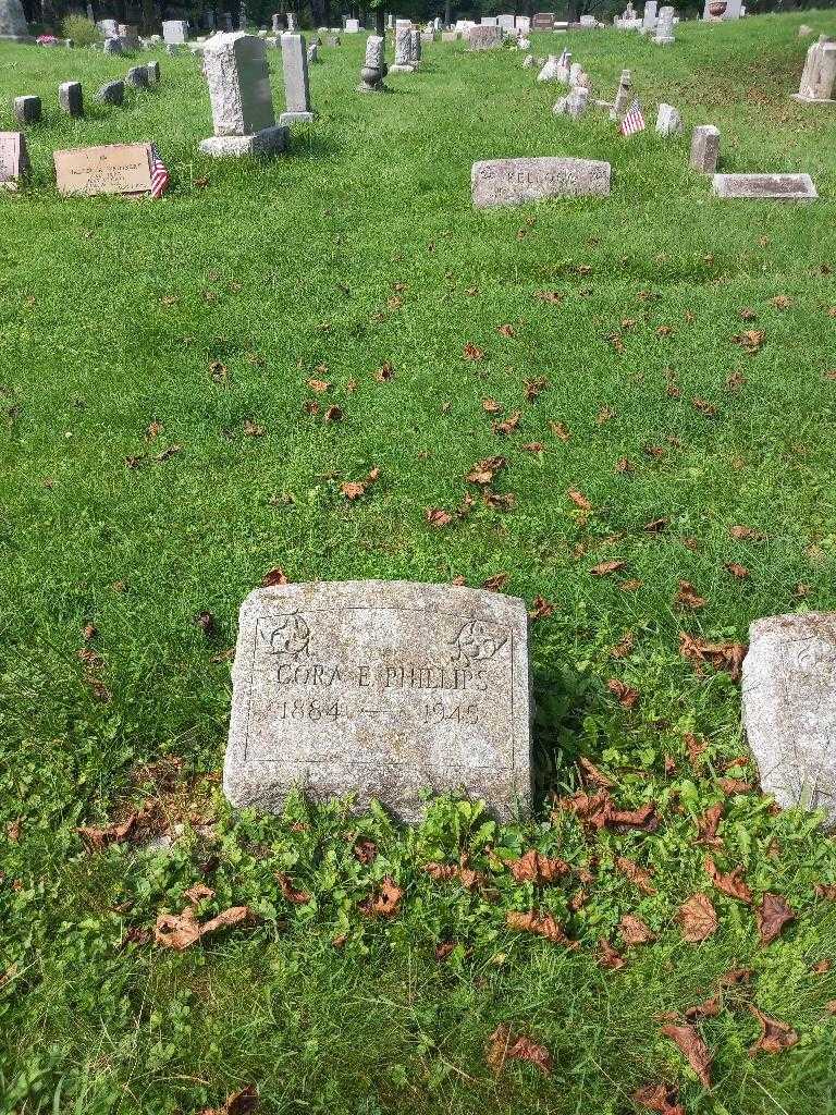 Cora E. Phillips's grave. Photo 1