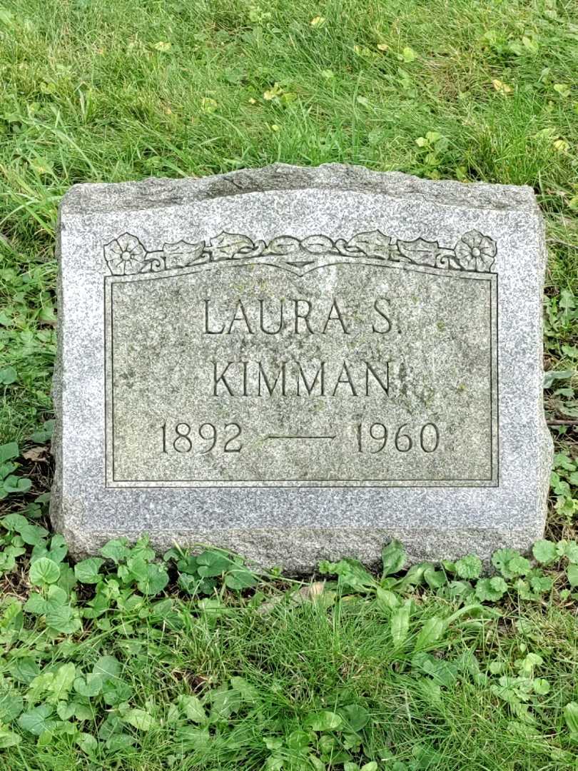 Laura S. Kimman's grave. Photo 3