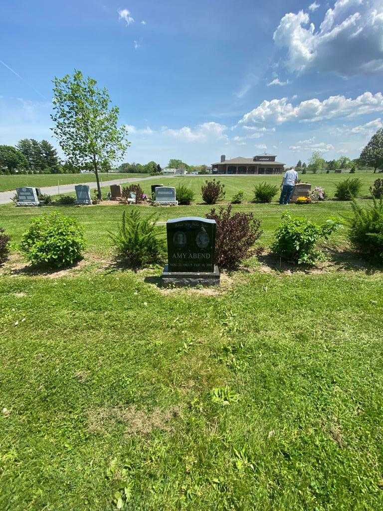 Amy Abend's grave. Photo 1
