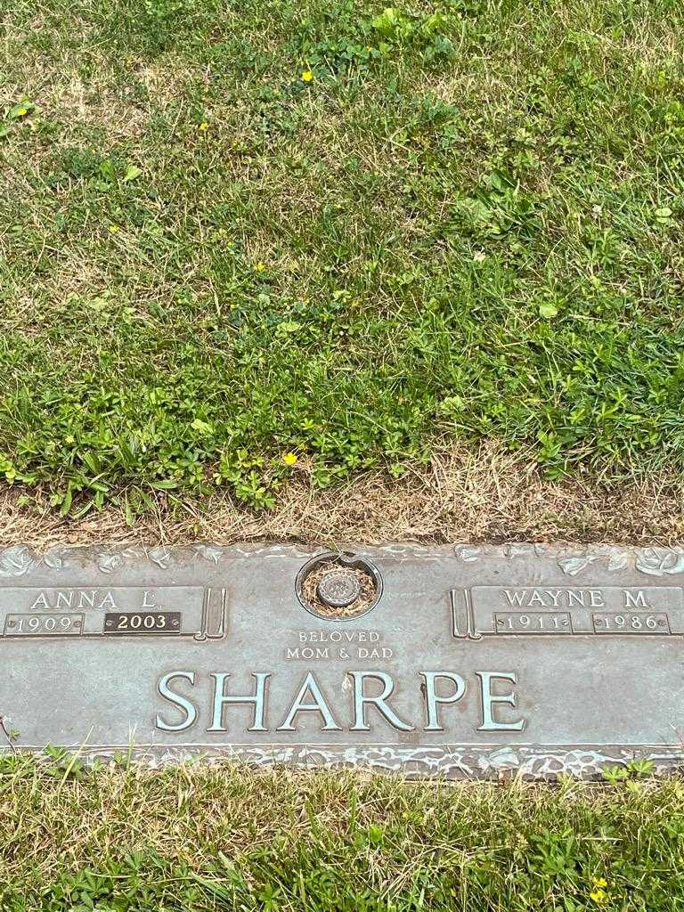 Anna L. Sharpe's grave. Photo 3