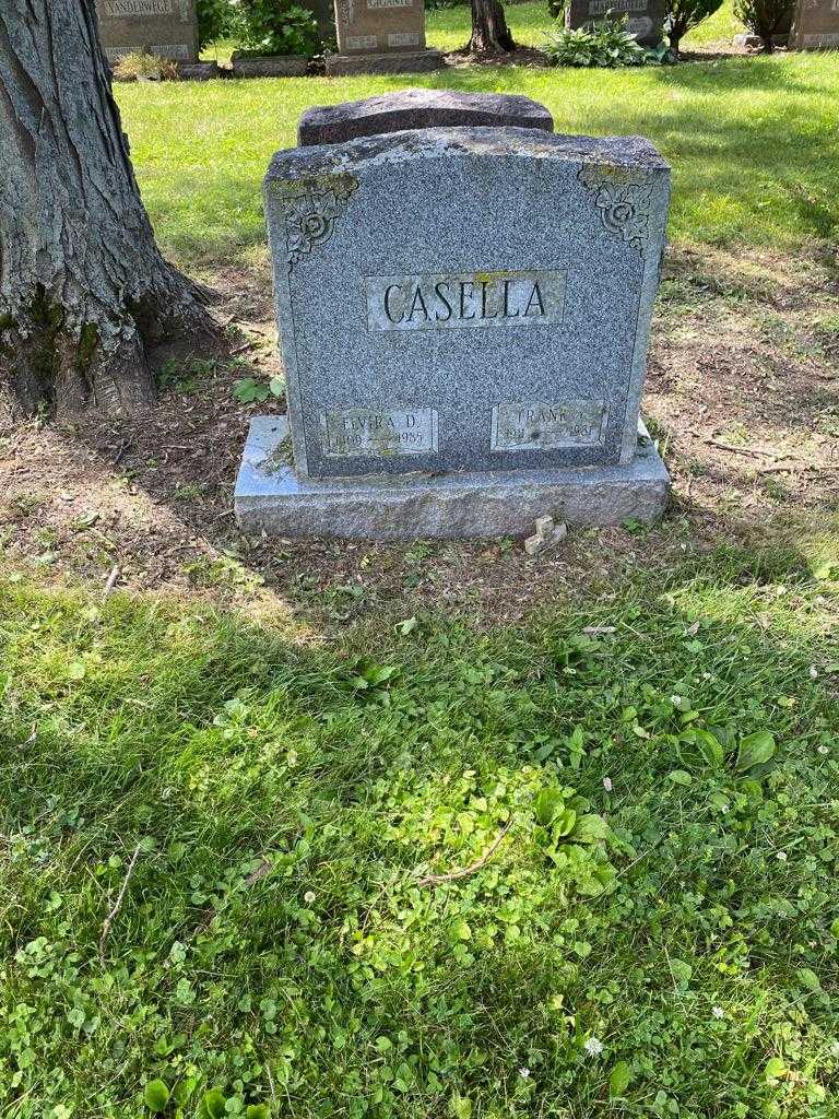 Elvira D. Casella's grave. Photo 2