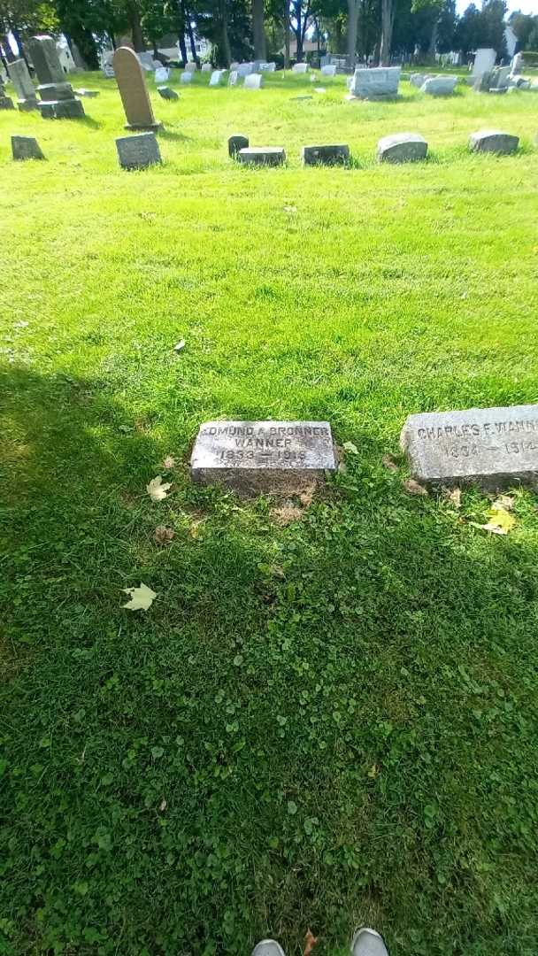 Edmund A. Bronner Wanner's grave. Photo 1