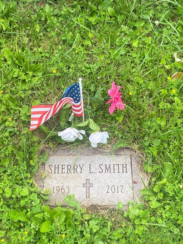 Sherry L. Smith's grave. Photo 3
