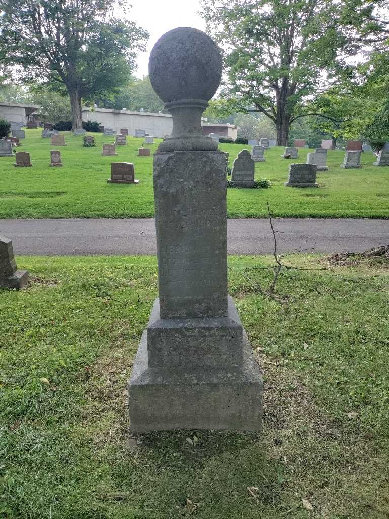 George Lorber's grave. Photo 2