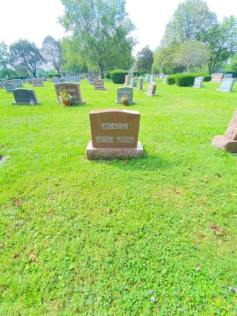 Helen B. McNeil's grave. Photo 3