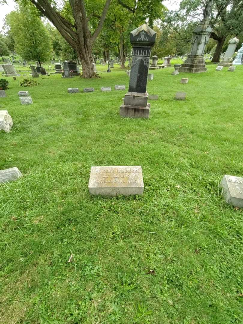Theodore E. Hancock's grave. Photo 1