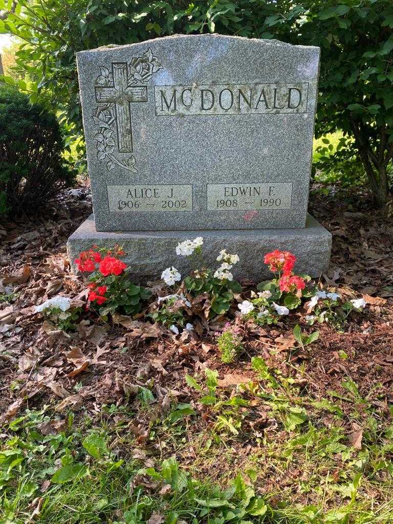Alice J. McDonald's grave. Photo 2