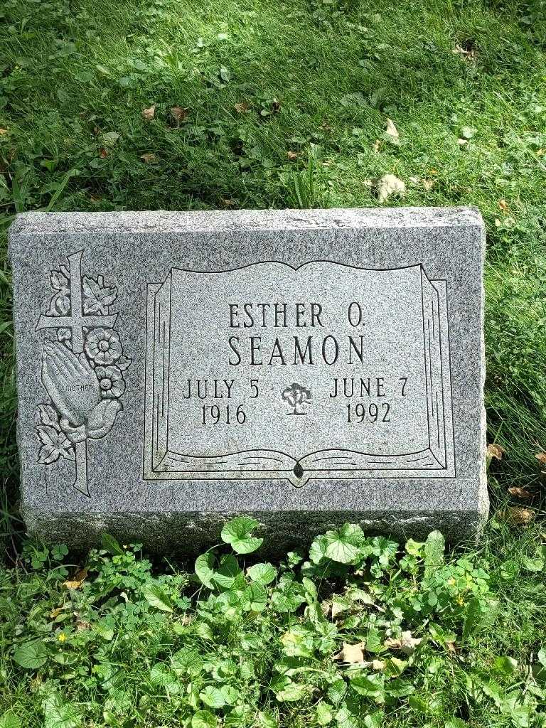 Esther O. Seamon's grave. Photo 3