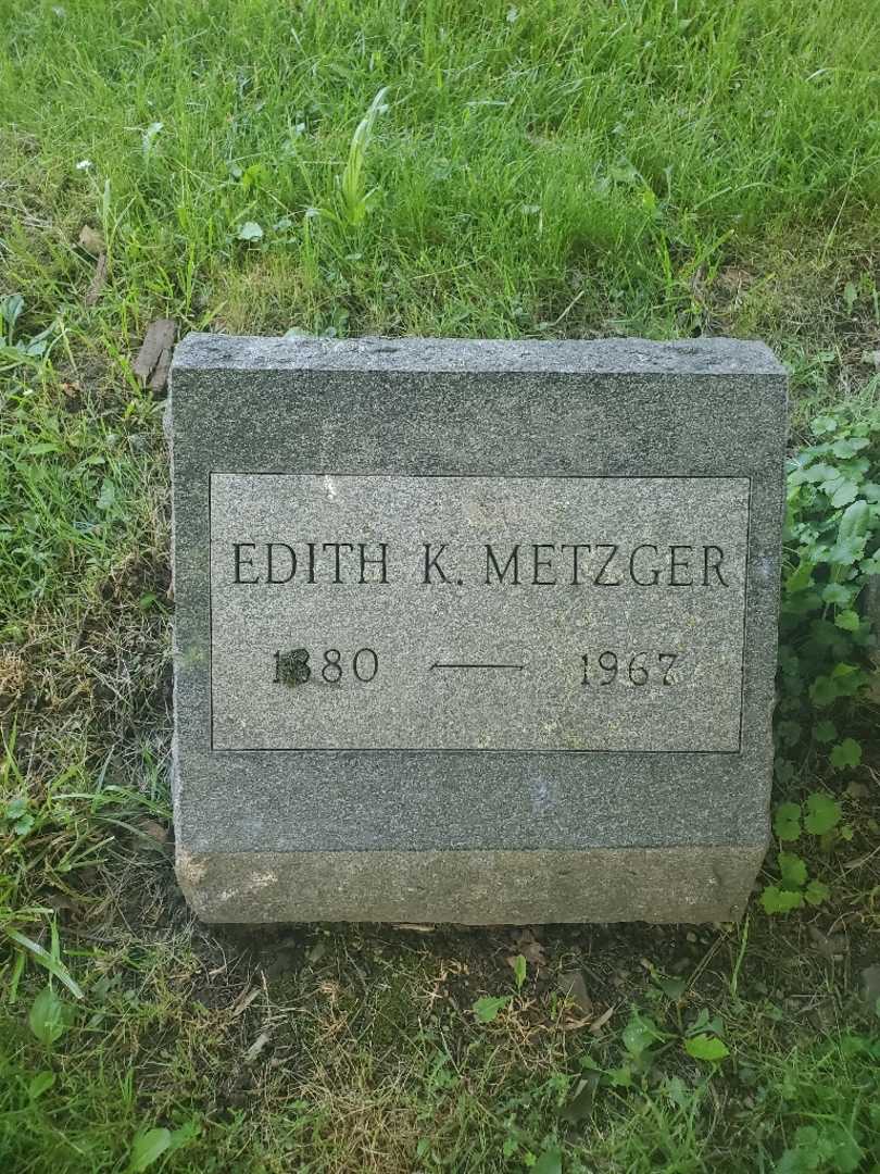 Edith K. Metzger's grave. Photo 3