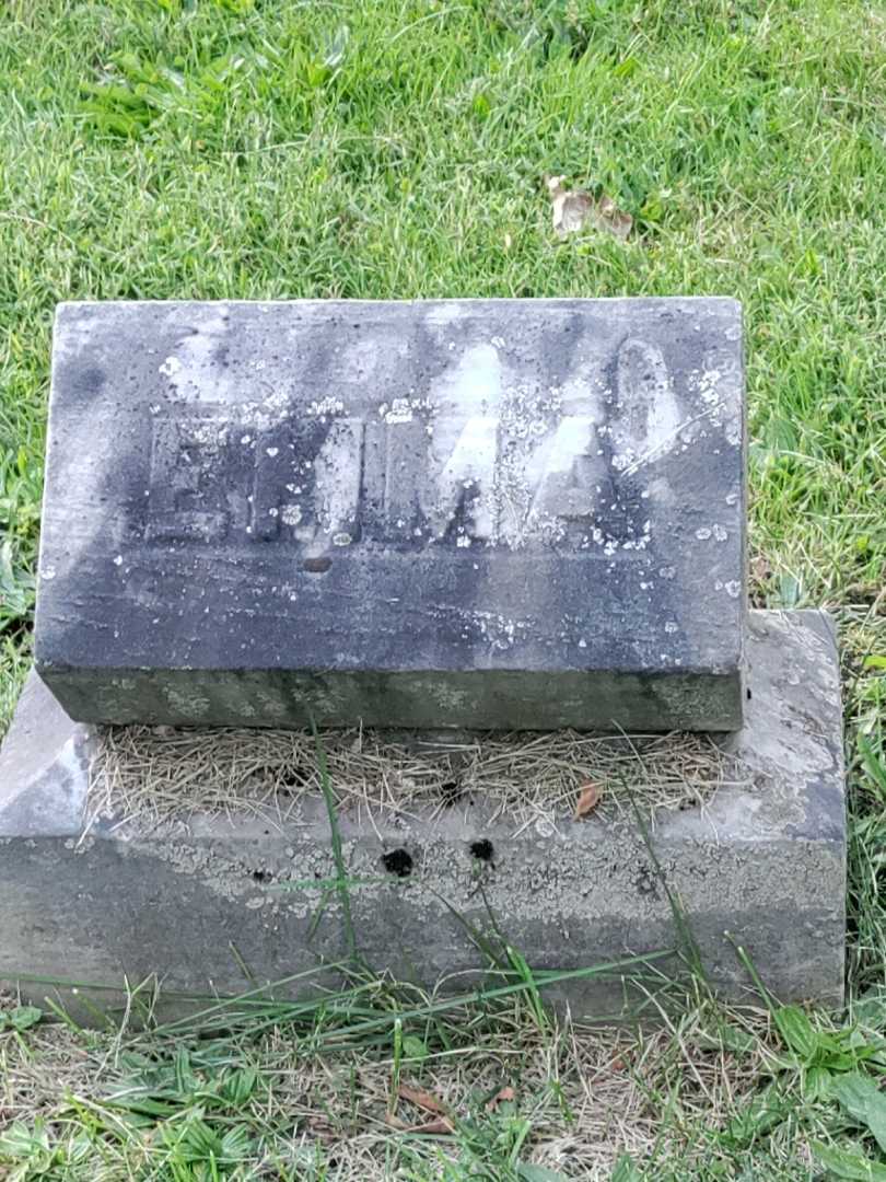 Emma L. Schrouder's grave. Photo 3