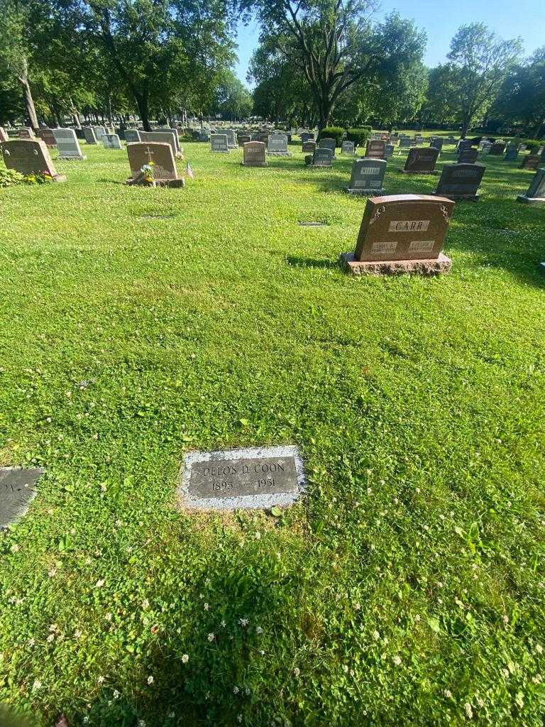 Delos D. Coon's grave. Photo 1