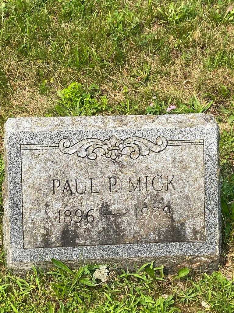 Paul P. Mick's grave. Photo 3