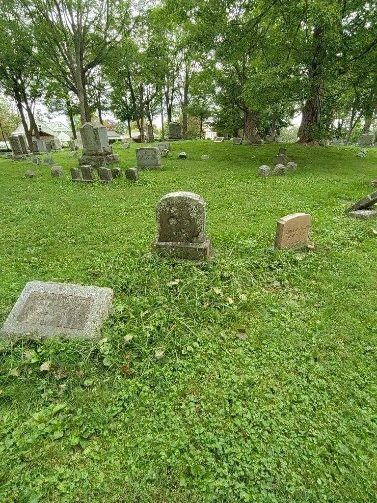 Charles B. Scoville's grave. Photo 1