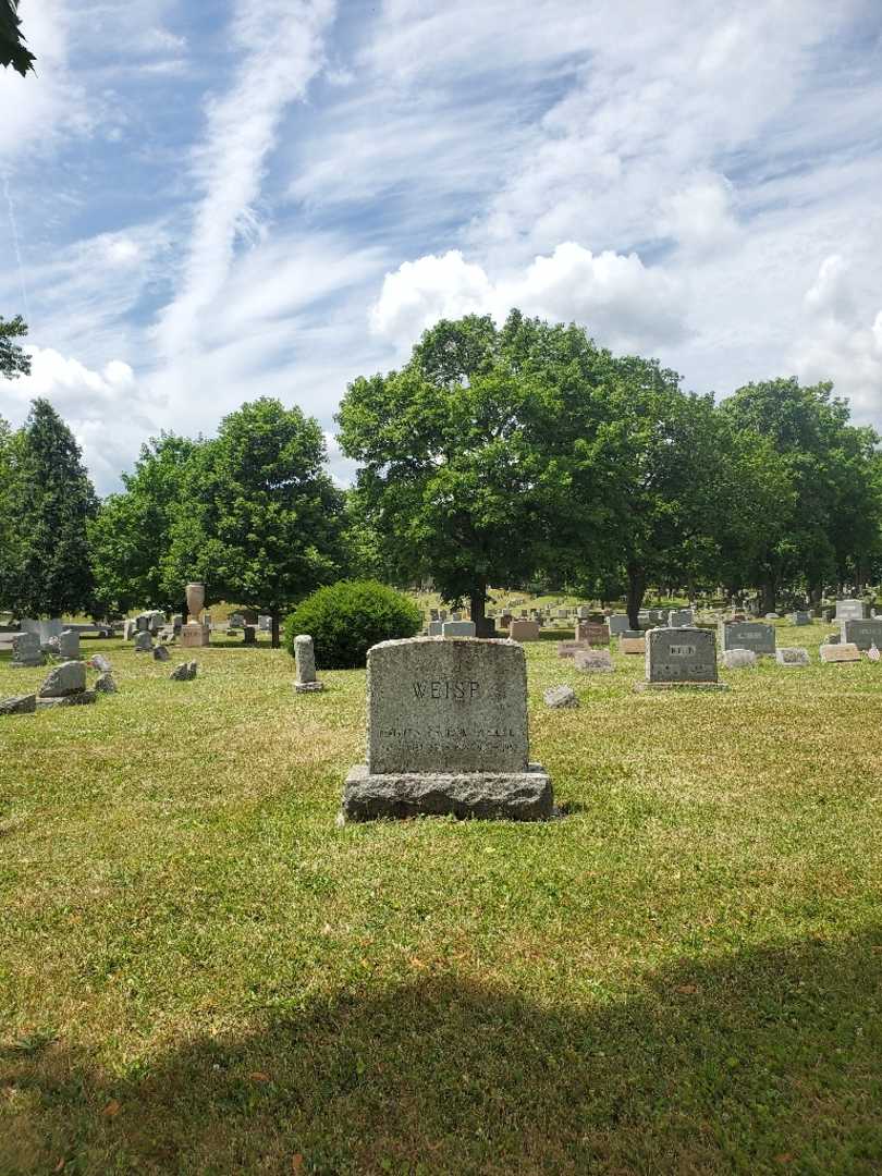 Beatrice A. Weise's grave. Photo 2