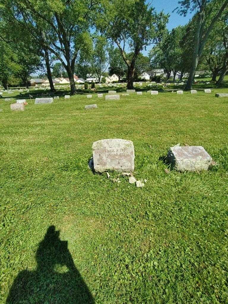 Florence Raff Brenneman's grave. Photo 1