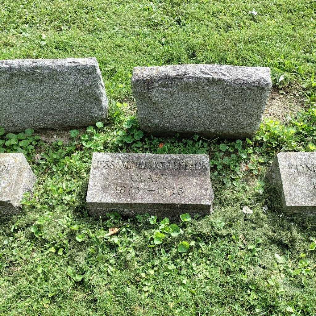 Jessamine L. Hollenbeck Clark's grave. Photo 3