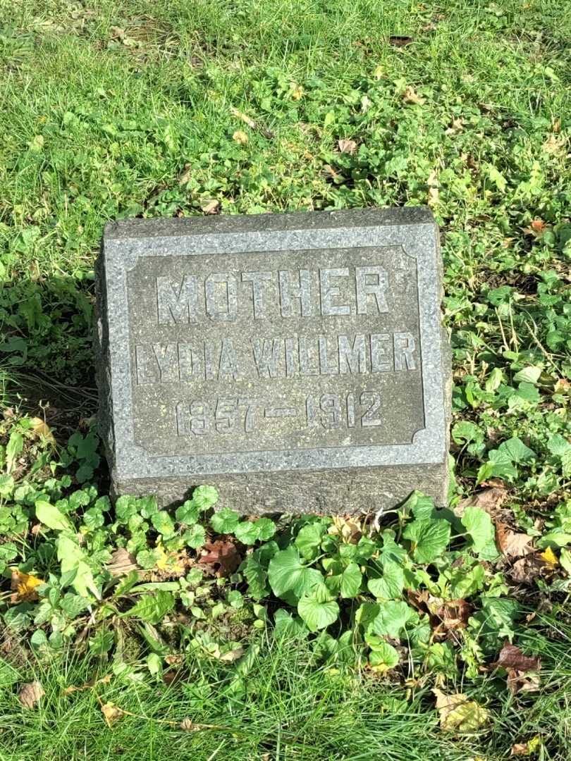 Lydia A. Willmer's grave. Photo 3