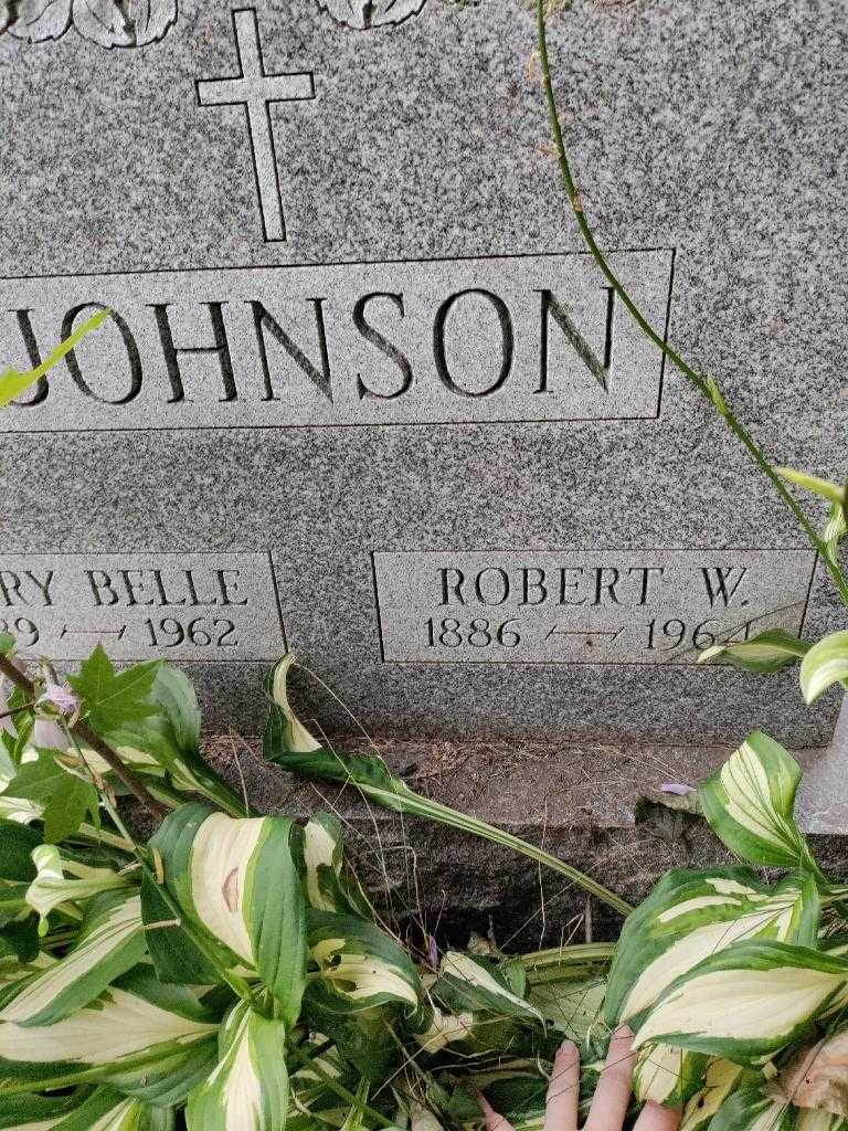 Robert W. Johnson's grave. Photo 3