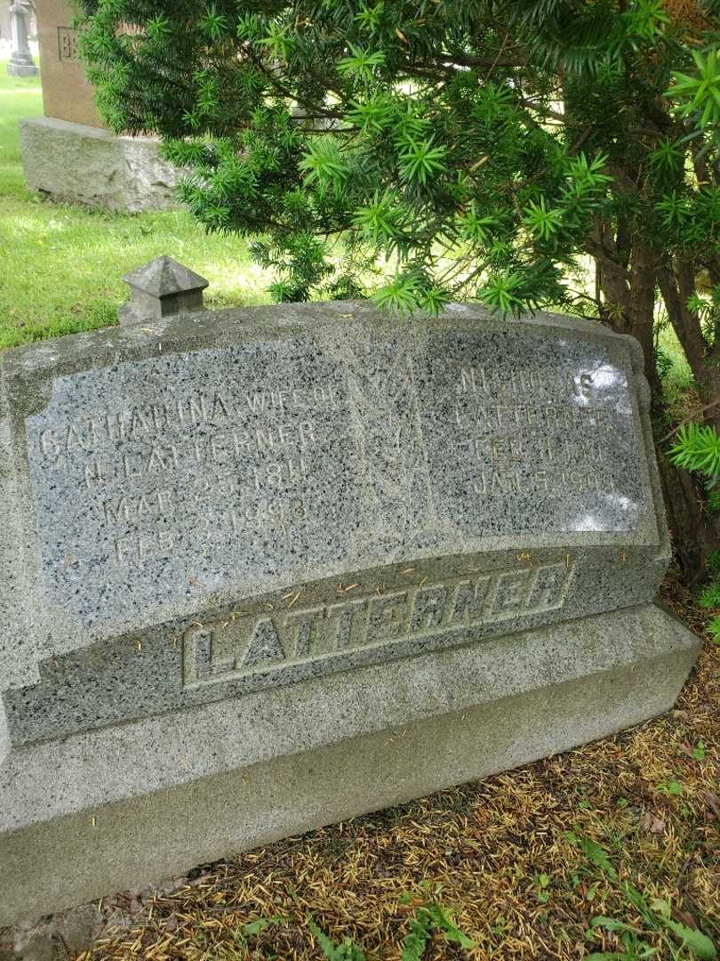 William C. Persse's grave. Photo 1