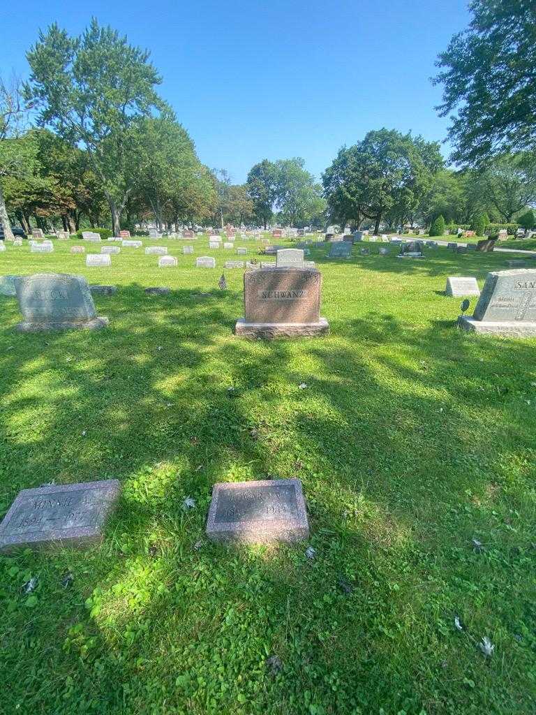 Edward W. Schwanz's grave. Photo 1