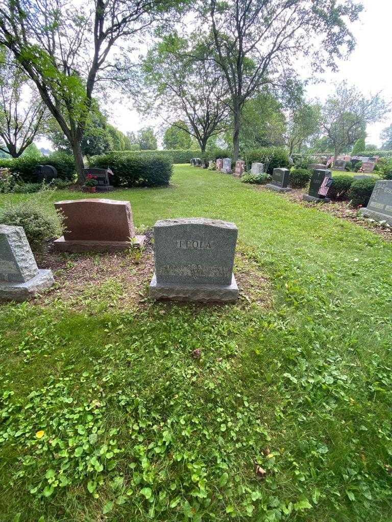 Mary A. Feola's grave. Photo 3