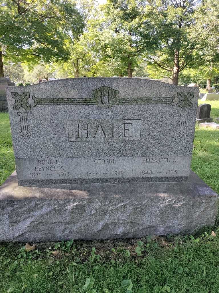 Elizabeth A. Hale's grave. Photo 3