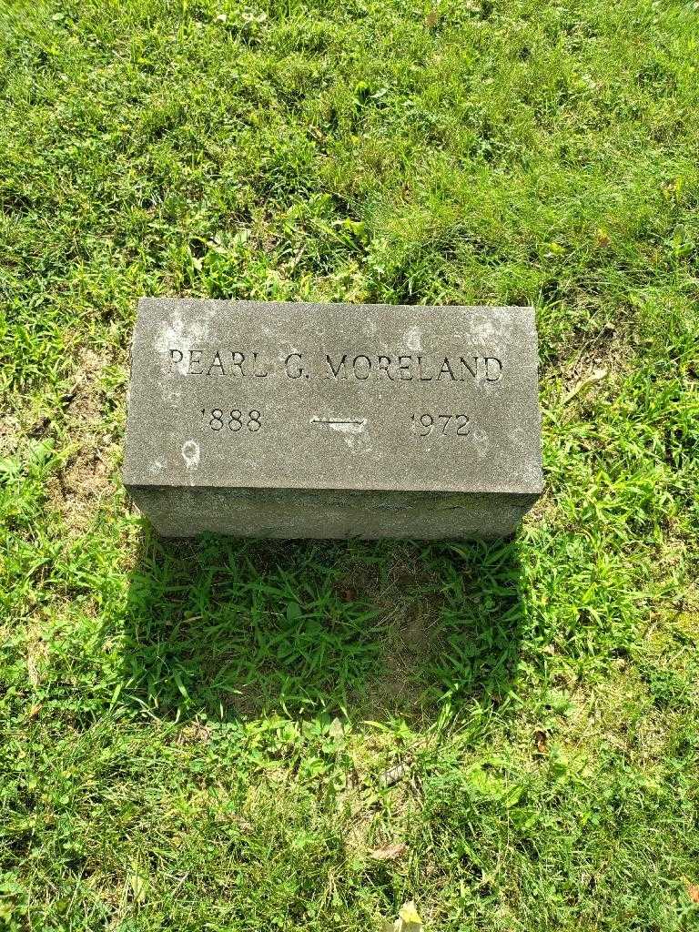 Pearl G. Moreland's grave. Photo 2