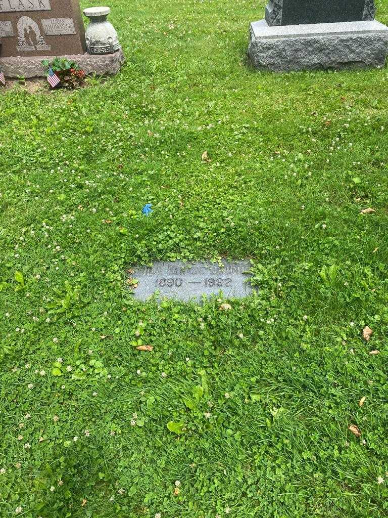 Lila House  Dwight's grave. Photo 2