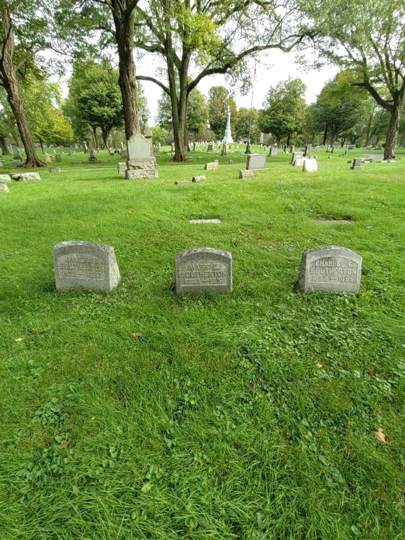 Mary E. Southerton's grave. Photo 1